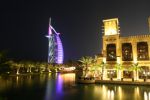 Pohľad na večerný Bujr al Arab, Dubaj